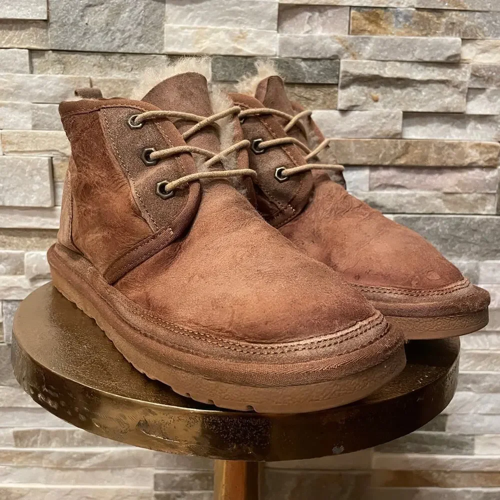 Vintage UGG Men’s 9 / Women’s 11 Shearling Chukka Boots | Distressed Chestnut